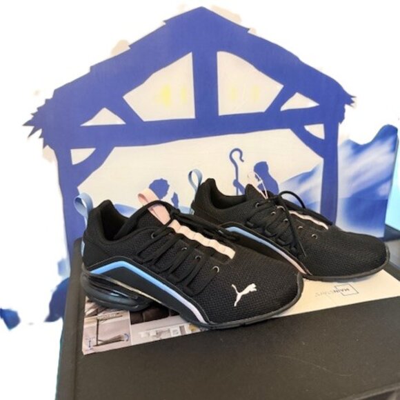 PUMA Sneakers 7.5 - Picture 1 of 4